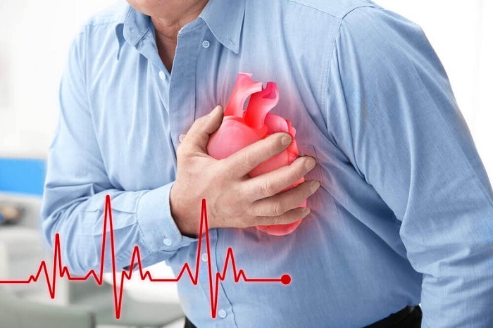 người bị bệnh tim mạch